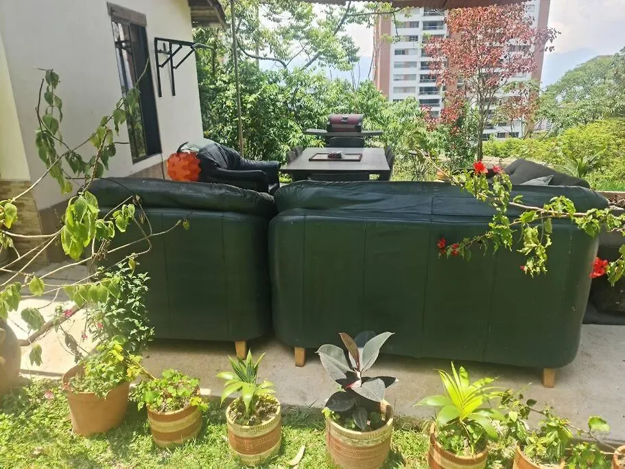Eco-Loft Con Terraza Cerca Del Tesoro - Poblado - Medellinヴィラ 0*, メデジン