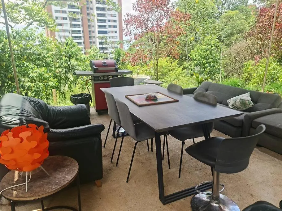 Eco-Loft Con Terraza Cerca Del Tesoro - Poblado - Medellinヴィラ 別荘